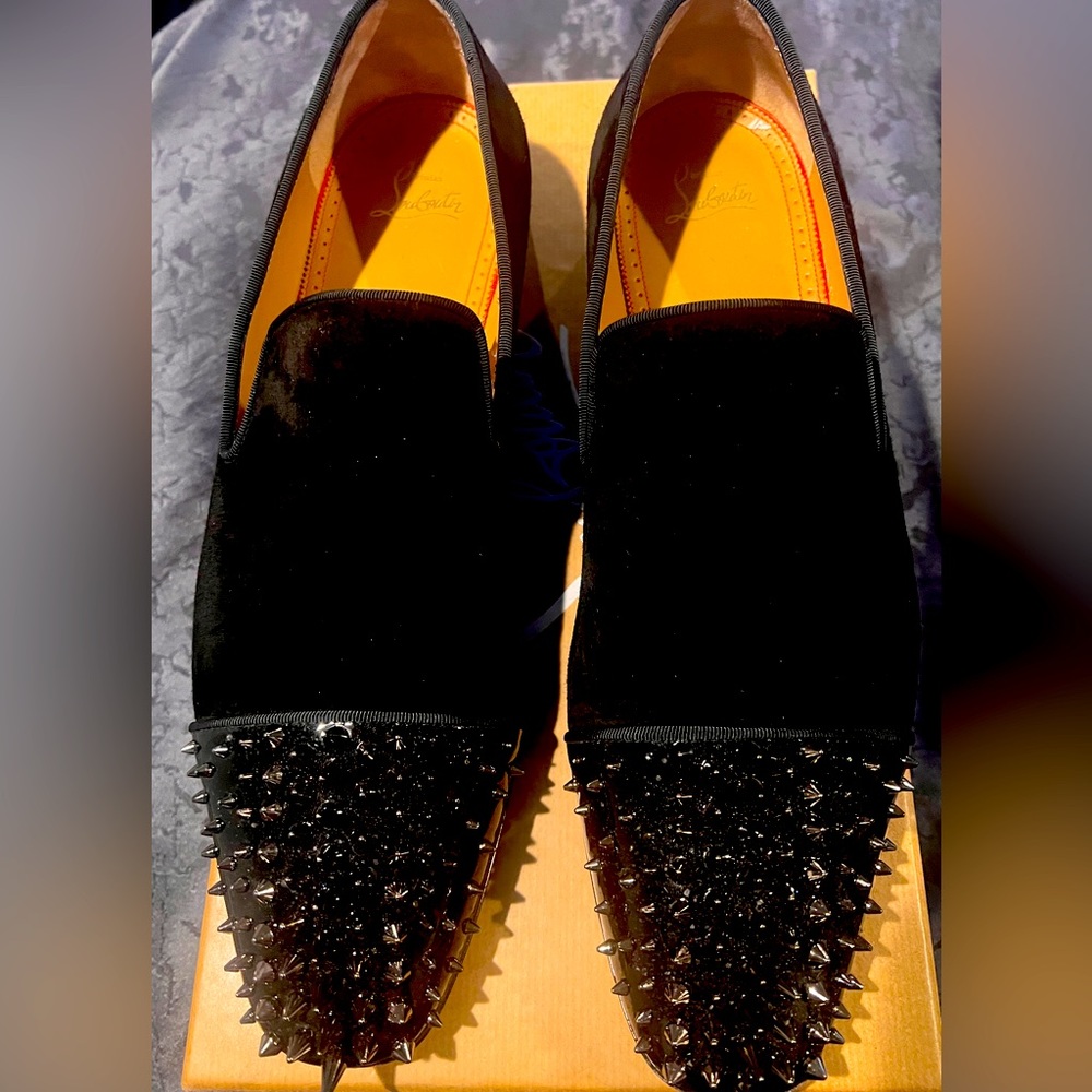 Christian Louboutin men Dynodent Flat suede upper, patent leather toe with studs